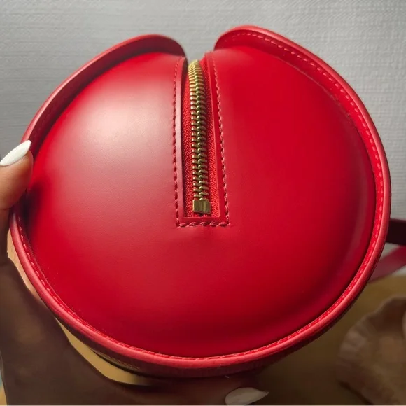 AUTHENTIC Louis Vuitton Epi Soufflot handbag and pouch - Picture 8 of 16